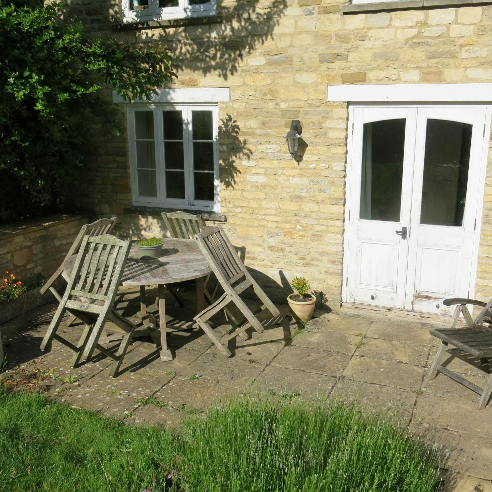 Characterful Cotswold Cottage Cirencester Eksteriør billede